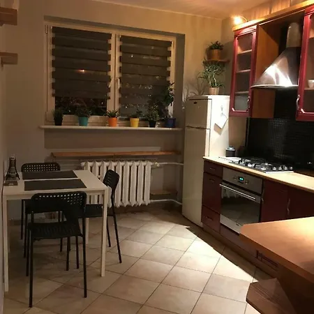 Apartament Skrzeka 8 *
